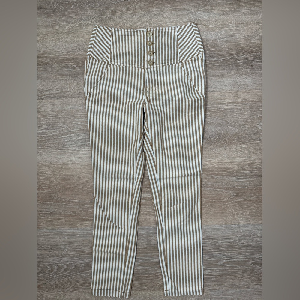 Free People cropped pants, size 2